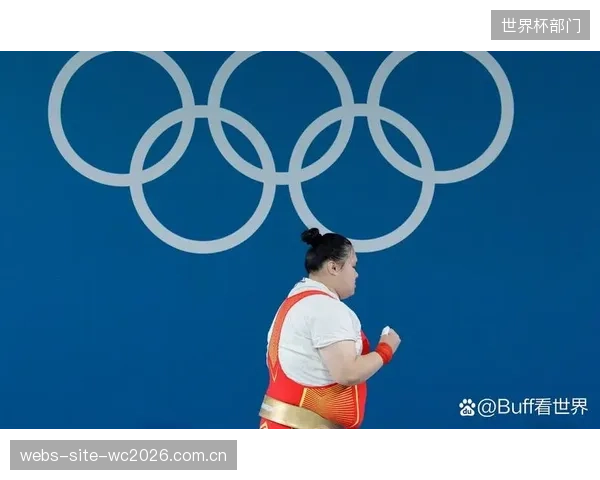 举重项目面临被移出奥运会的风险,提升商业价值成为关键课题。 举重项目面临被移出奥运会的风险,提升商业价值成为关键课题。